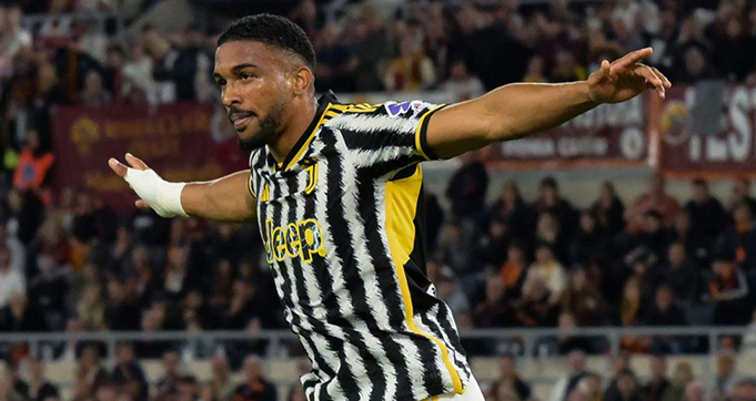 MU Incar Bek Tengah Baru Dari Italia
